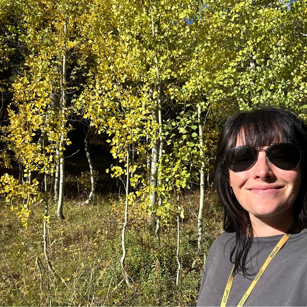 Meet your Posher, Kelly